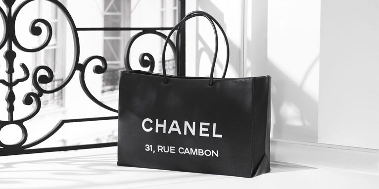 chanel-leather-shopping-bag-2