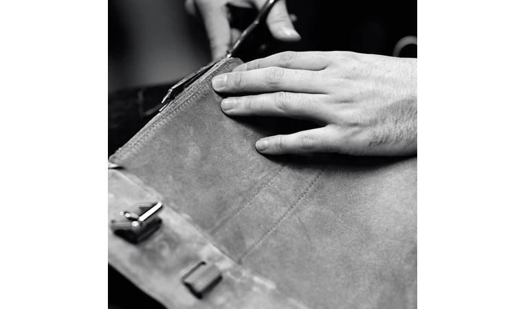 how-mulberry-bayswater-is-made-4