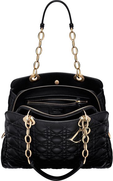 Dior-Large-black-leather-Dior-Soft-zipped-tote-bag-interior-1