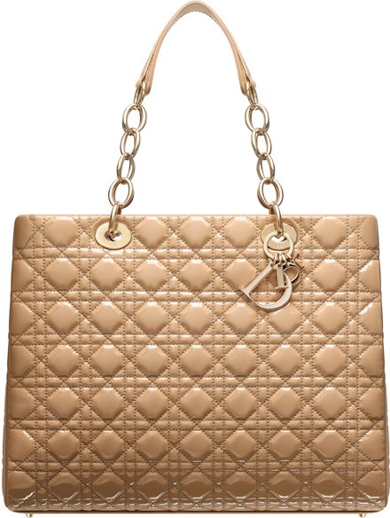 Dior-Soft-shopping-bag-in-beige-patent-leather-1