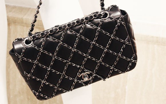 Chanel-Mini-Bag-Embroidered-With-Chains-2