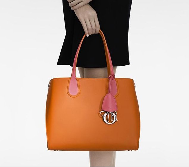 Dior-addicts-shopping-bag-orange