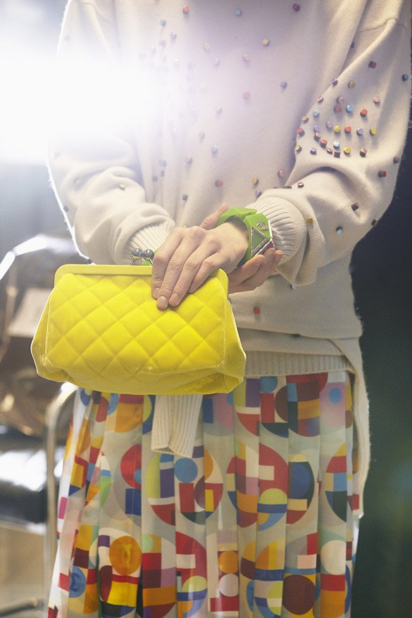 Chanel-Yellow-Pearl-Clutch
