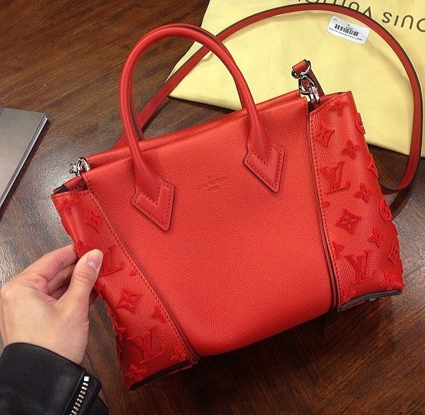 Louis-Vuitton-W-BB-Tote-red