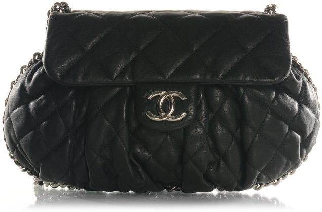 Chanel-Chain-Around-Messenger-Bag-black