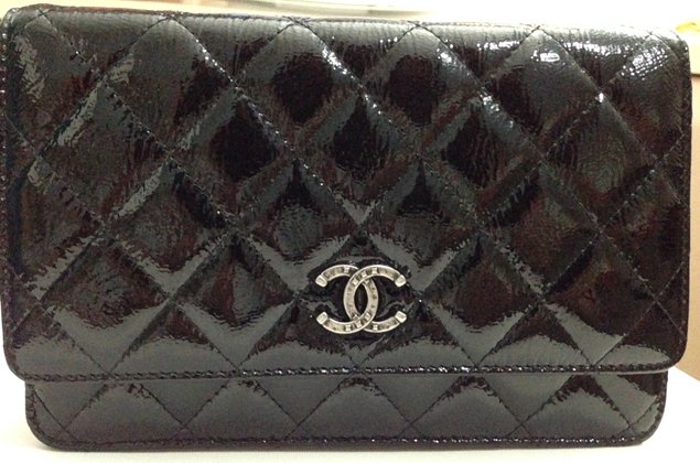 Chanel-Quilted-WOC-in-Patent