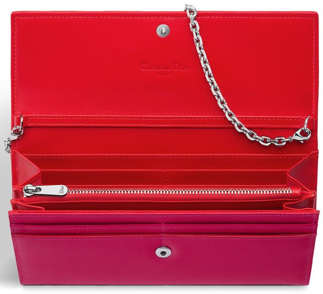 Dior-Mania-Rendez-vous-Wallet-in-Glossy-Fuchsia-Interior
