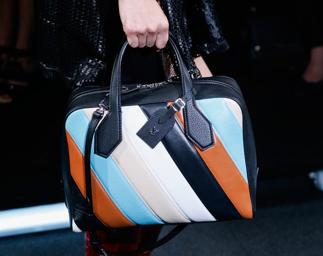 Louis-Vuitton-Spring-Summer-2015-Runway-Bag-Collection-21