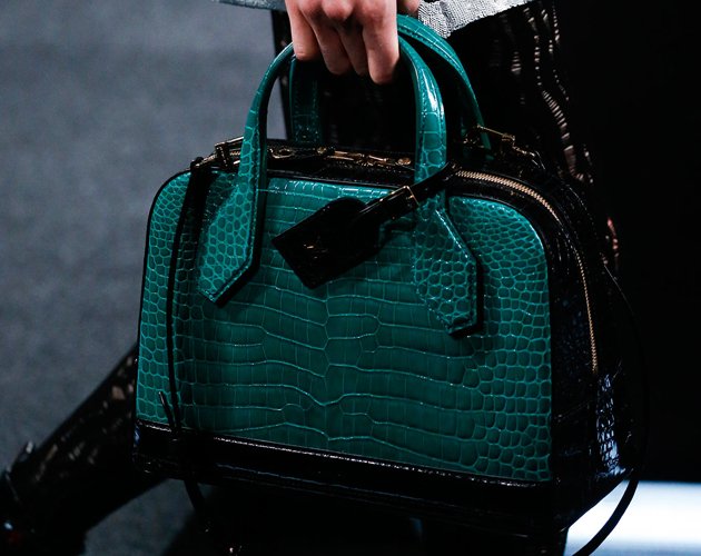 Louis-Vuitton-Spring-Summer-2015-Runway-Bag-Collection-23