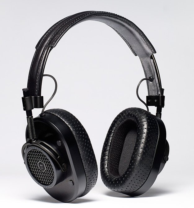 Master-Dynamic-x-Proenza-Schouler-Headphones-3