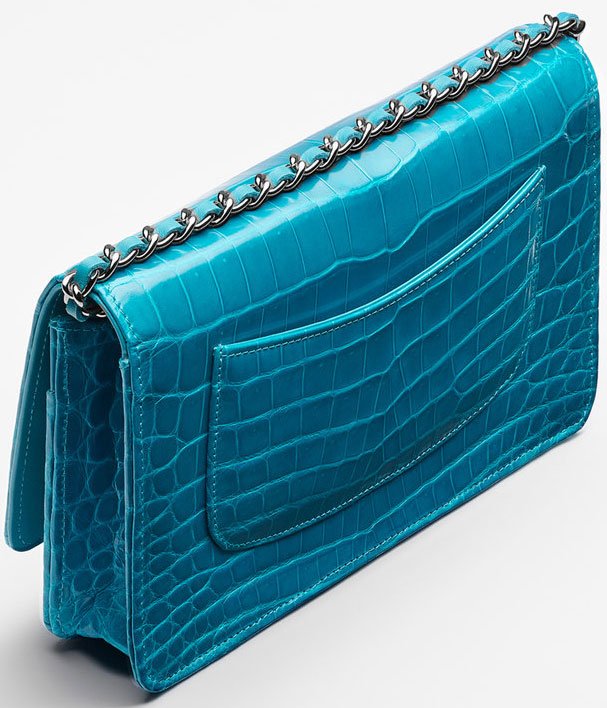 Chanel-WOC-alligator-in-turquoise-3