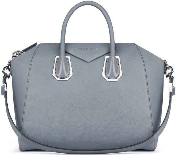 Givenchy-Antigona-medium-bag-in-grained-leather-&-plexi-details