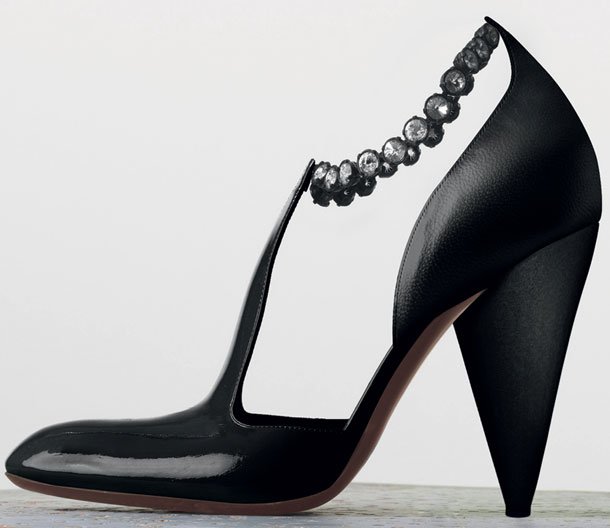 Celine-Tango-Chain-Ankle-Strap-Pump-in-Black-Patent-Calfskin