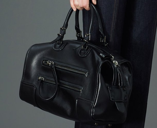 Valentino-Pre-Fall-2015-Bag-Collection-12