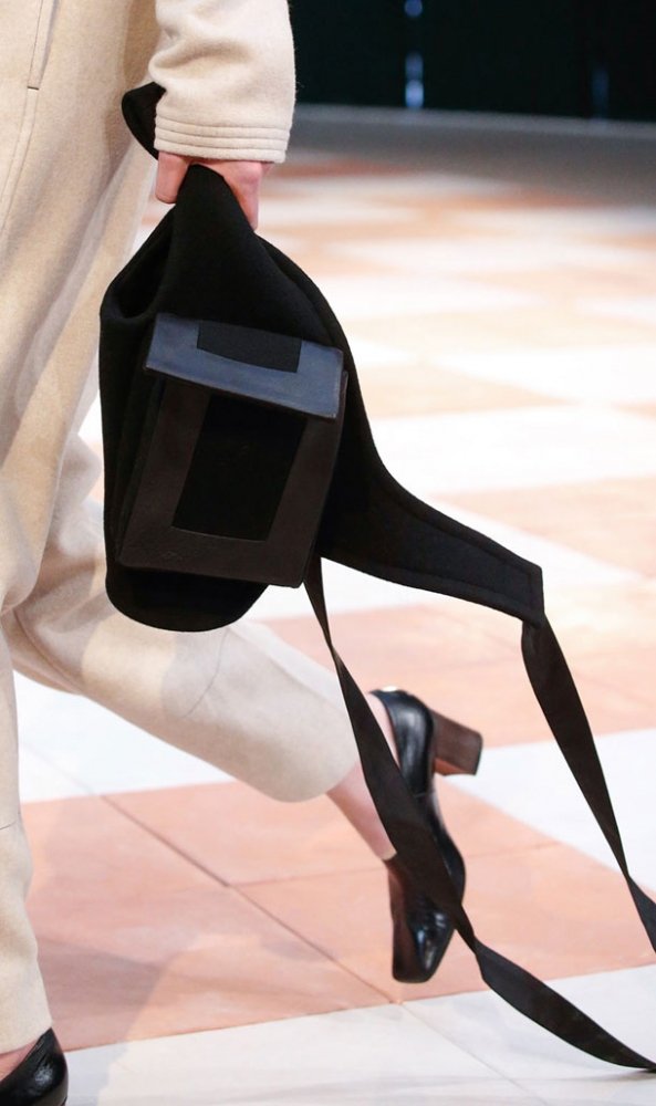 Celine-Fall-Winter-2015-Runway-Bag-Collection-20