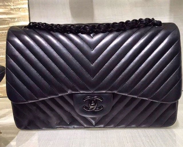 Chanel-Chevron-Classic-Flap-Bag-3