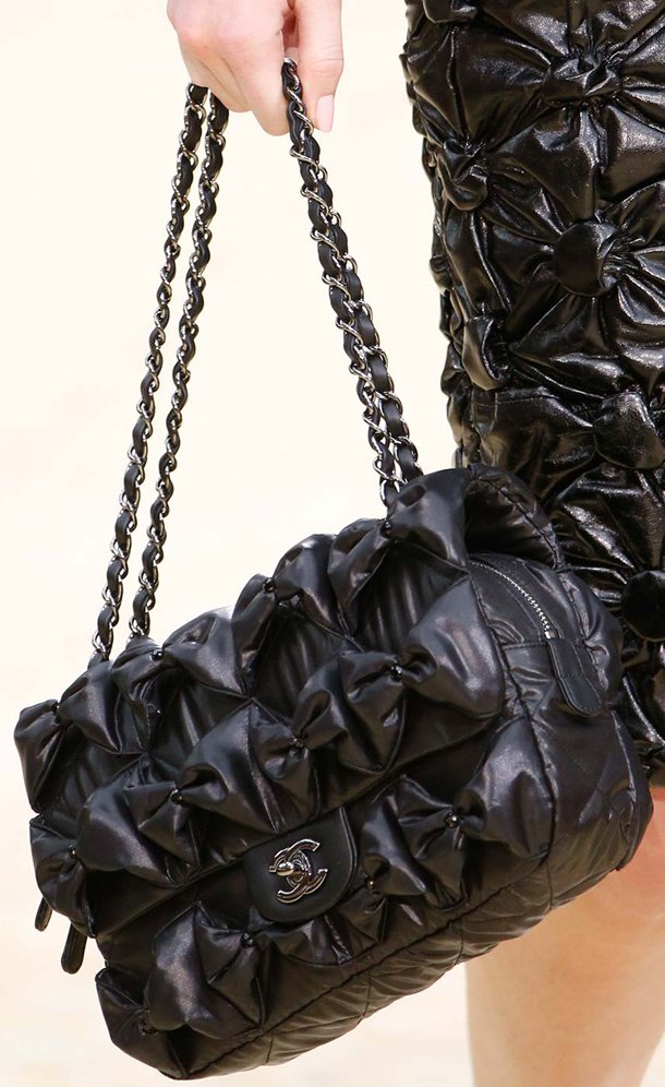 Chanel-Fall-Winter-2015-Runway-Bag-Collection-19