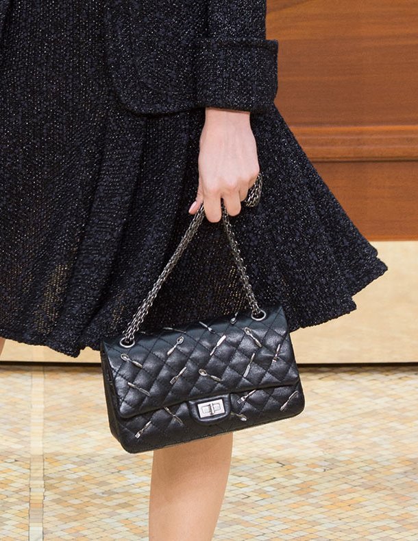 Chanel-Fall-Winter-2015-Runway-Bag-Collection-9
