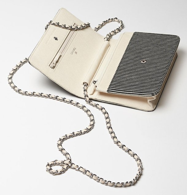 Chanel-Striped-Denim-Wallet-On-Chain-2