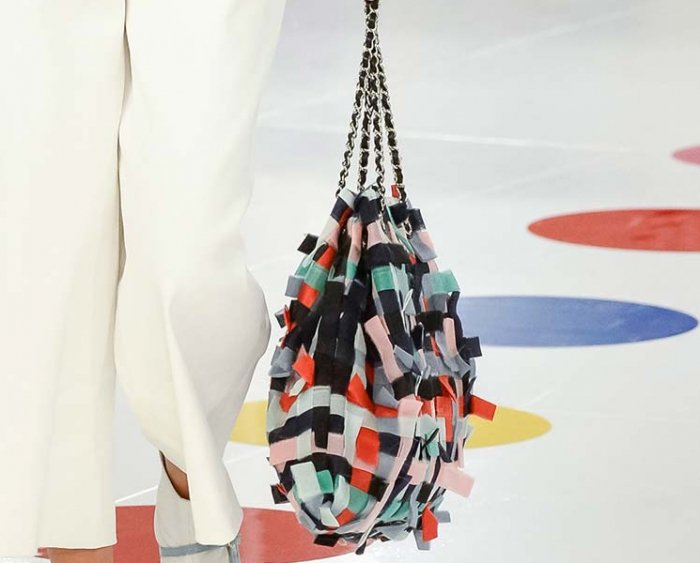 Chanel-Cruise-2016-Bag-Collection-23