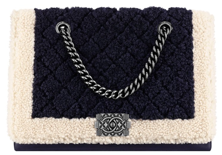 Chanel-Pre-Fall-2015-Bag-Collection-2