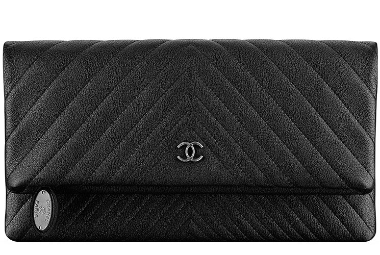 Chanel-Folded-Pouch-Bag-2