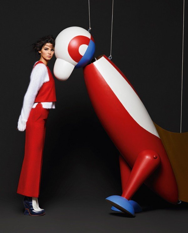 Fendi-Fall-Winter-2015-Ad-Campaign-Featuring-Kendall-Jenner-5
