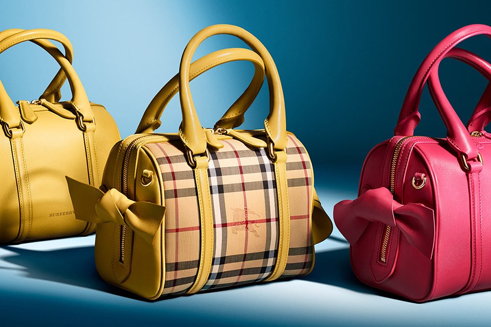 Top-5-Burberry-Signature-Handbags-fb