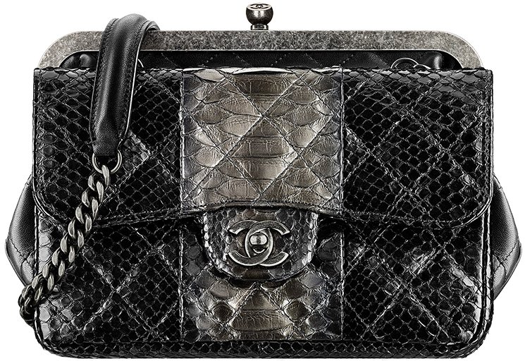 Chanel-Pre-Fall-Winter-2015-Seasonal-Bag-Collection-26