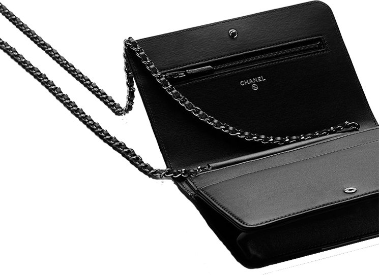 Boy-Chanel-Two-tone-Wallet-On-Chain-2