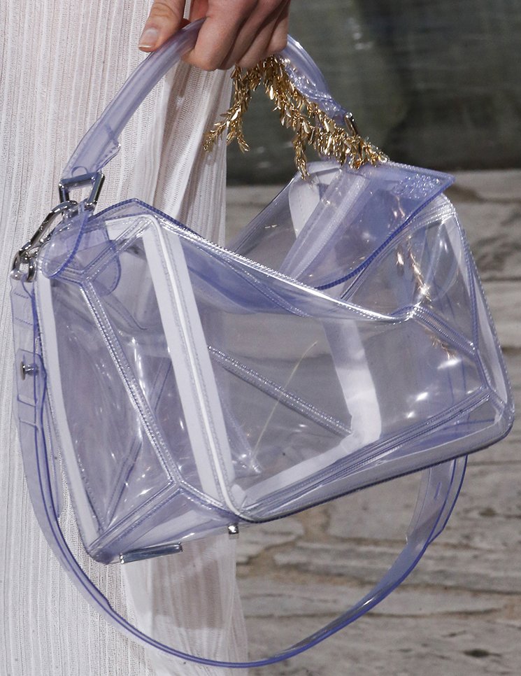 Loewe-Spring-Summer-2016-Runway-Bag-Collection-Featuring-New-Puzzle-Bags-2