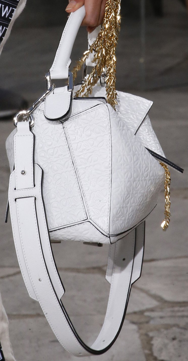 Loewe-Spring-Summer-2016-Runway-Bag-Collection-Featuring-New-Puzzle-Bags-8