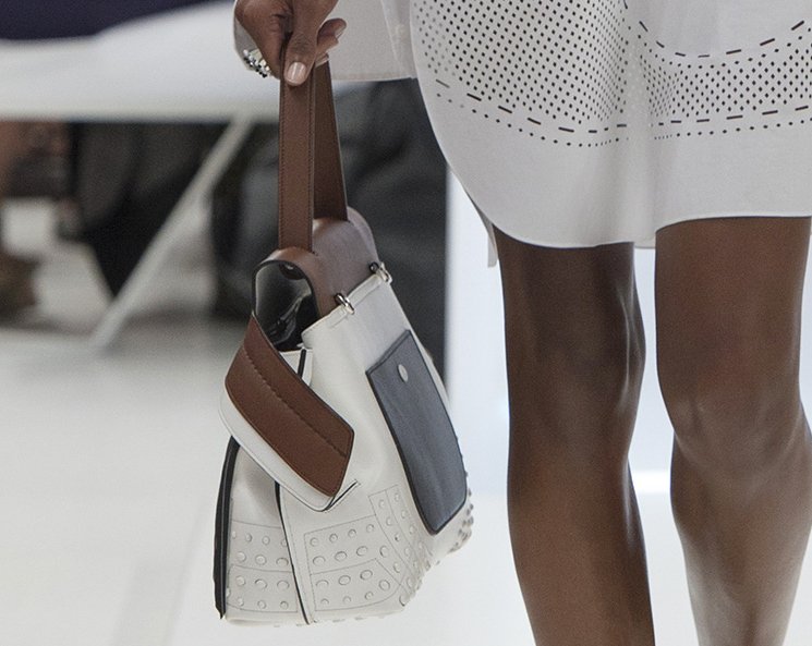 Tods-Spring-Summer-2016-Runway-Bag-Collection-Featuring-The-New-Shoulder-Bag-19