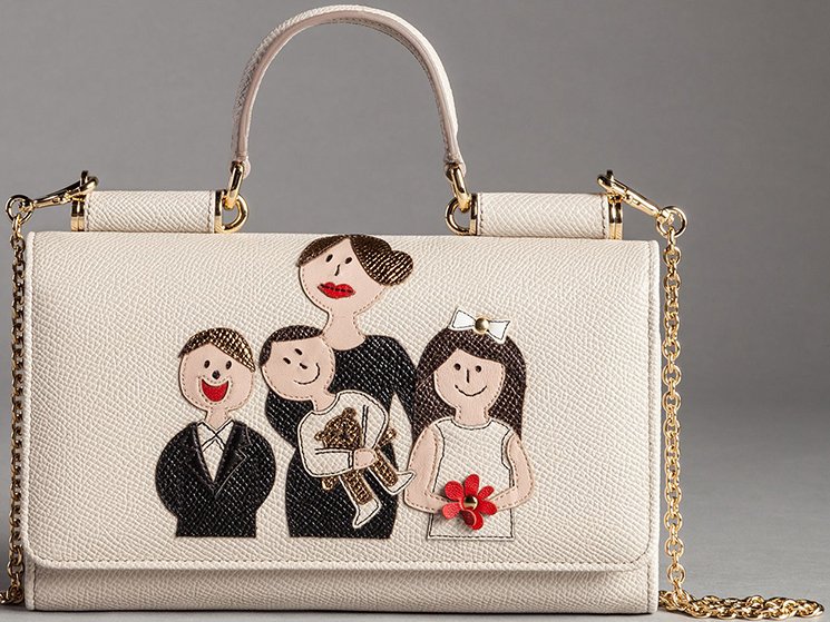 Dolce-And-Gabbana-Family-Bags-at-the-center-of-Winter-2016-Collection-4