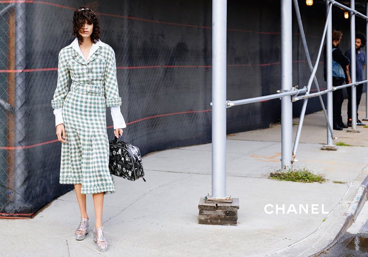 Chanel-Spring-Summer-2016-Ad-Campaign-Featuring-Trolleys-2