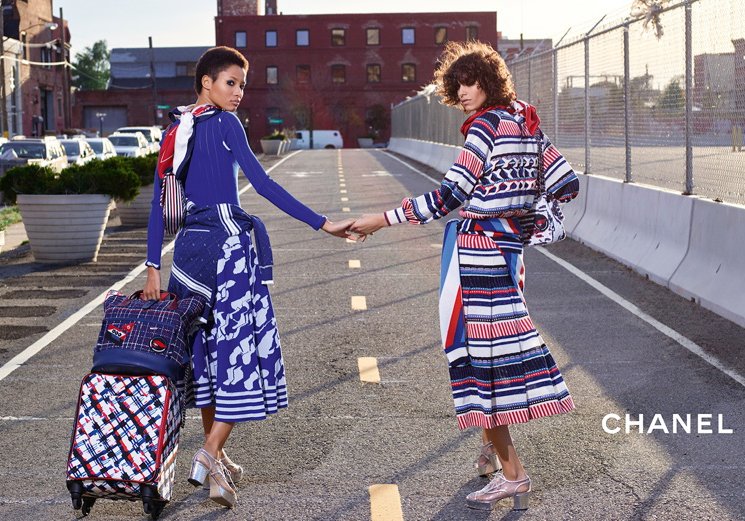 Chanel-Spring-Summer-2016-Ad-Campaign-Featuring-Trolleys-3