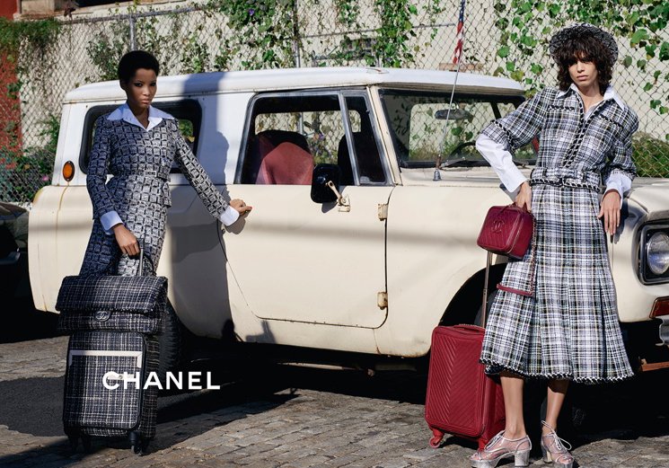 Chanel-Spring-Summer-2016-Ad-Campaign-Featuring-Trolleys-4
