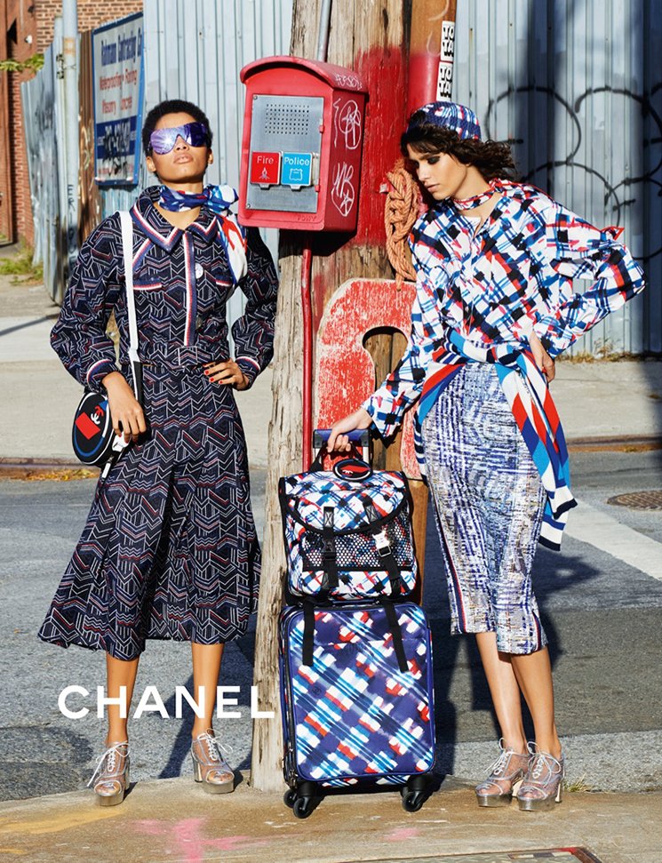 Chanel-Spring-Summer-2016-Ad-Campaign-Featuring-Trolleys-8