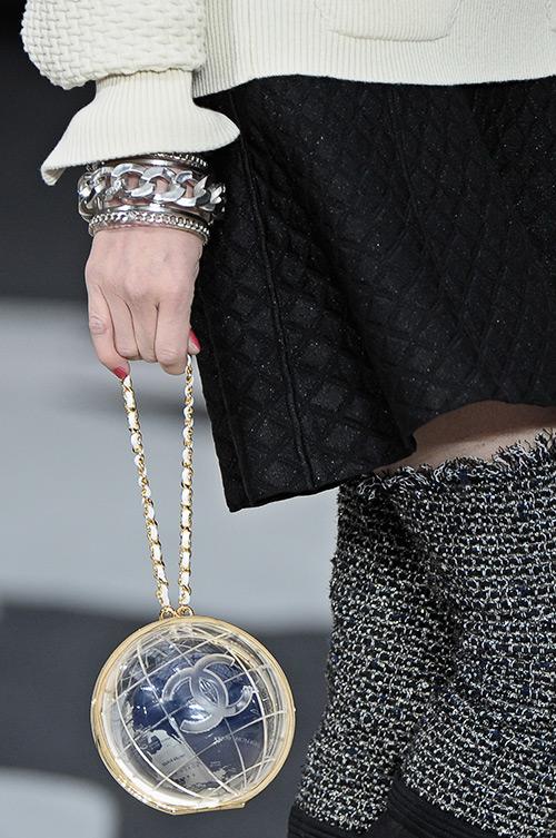 Chanel Plexiglas Globe Clutch F/W 2013: Chanel Conquered the World ...