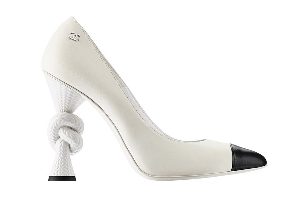 chanel knot shaped pumps white