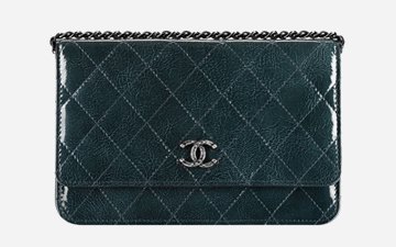 Chanel WOC Quilted in Green Patent Paris Dallas thumb