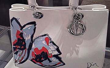 Street Snaps: Diorissimo Roses Signature Bag | Bragmybag