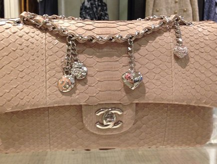 Chanel Valentine Flap Bag Beige Python thumb