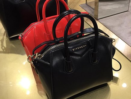 A Closer Look: Mini Givenchy Antigona Tote Bags | Bragmybag