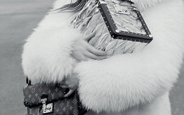 Louis Vuitton's Series 3 FULL FW15 Ad Campaign and Videos - BagAddicts  Anonymous