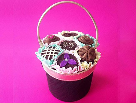 Lulu Guinness Chocolate Box collectables bag thumb