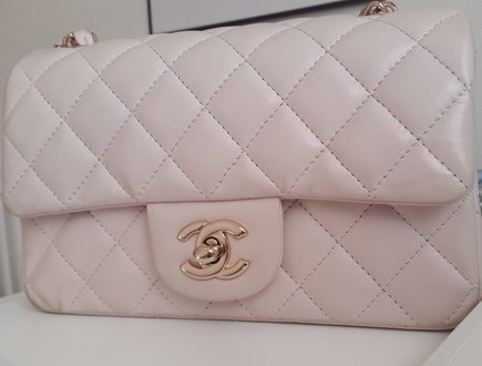 Leather Tote Handbags Chanel buy preowned at 2370 EUR