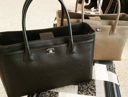 Shopping with Nguyet: Chanel Executive Cerf Tote