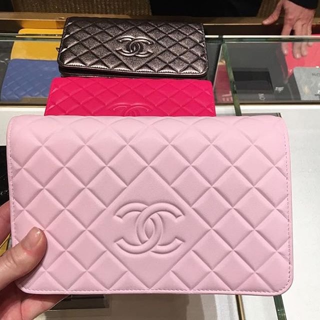 Chanel Diamond CC Wallet On Chain Bag | Bragmybag
