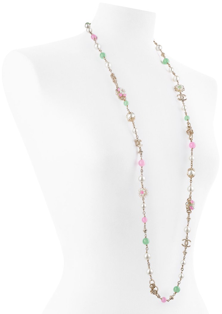 Chanel Cruise 2016 CC Pink Flower Necklace ○ Labellov ○ Buy and Sell  Authentic Luxury